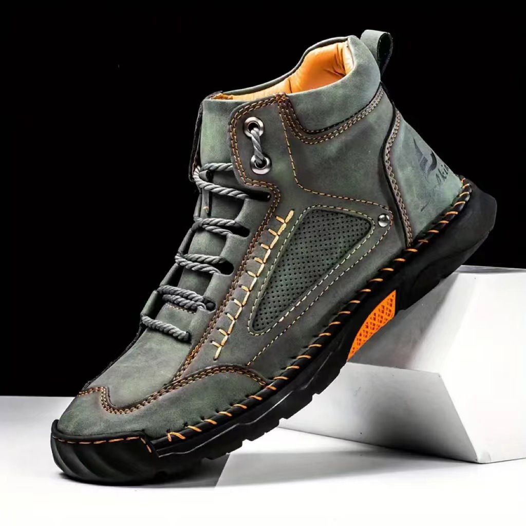Men's hand-stitched leather lace-up shoes