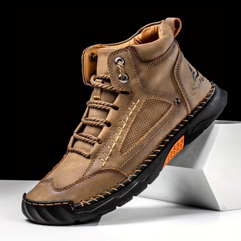 Men's hand-stitched leather lace-up shoes