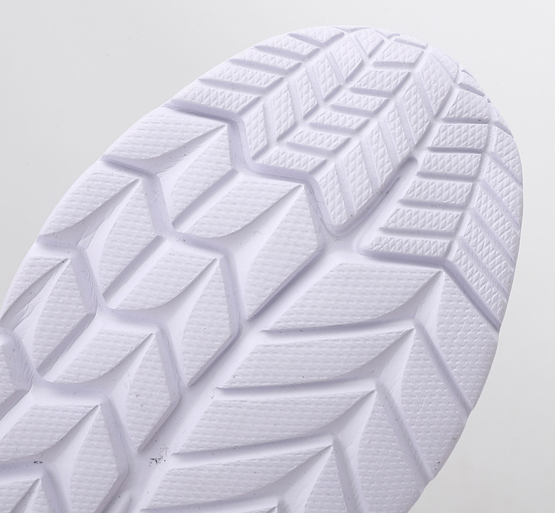 MEN'S MESH BREATHABLE AND COMFORTABLE SLIP-ON SHOES