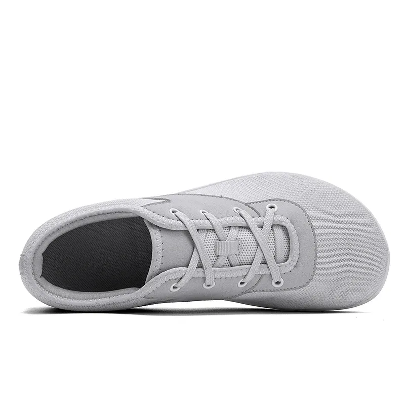 Men's & Women's Non-Slip Wide Toe Sneakers