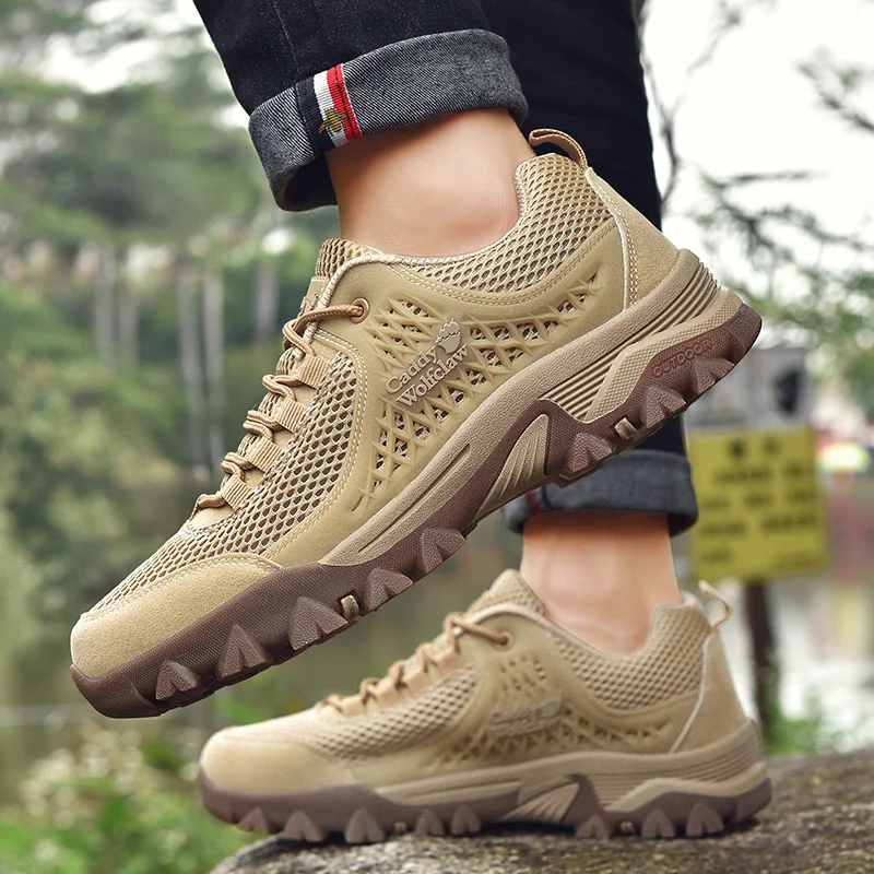 Men‘s breathable mesh sneakers 