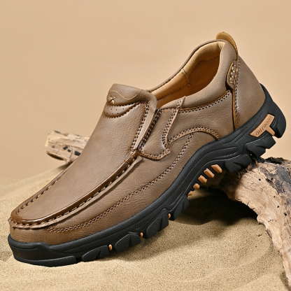 2024 New Men's Non-slip Walking Leather Lightweight Breathable Casual Loafers