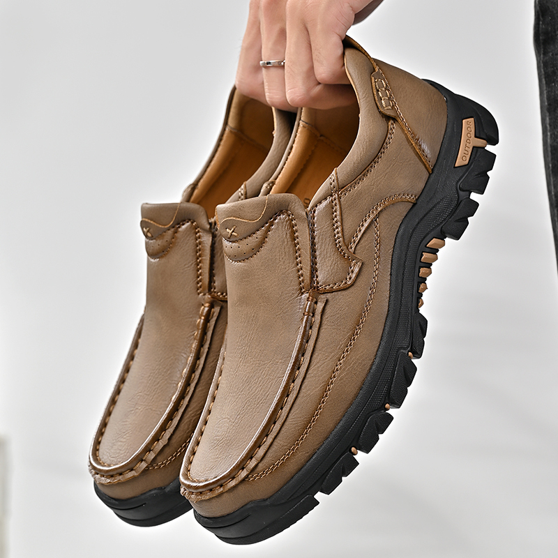 2024 New Men's Non-slip Walking Leather Lightweight Breathable Casual Loafers