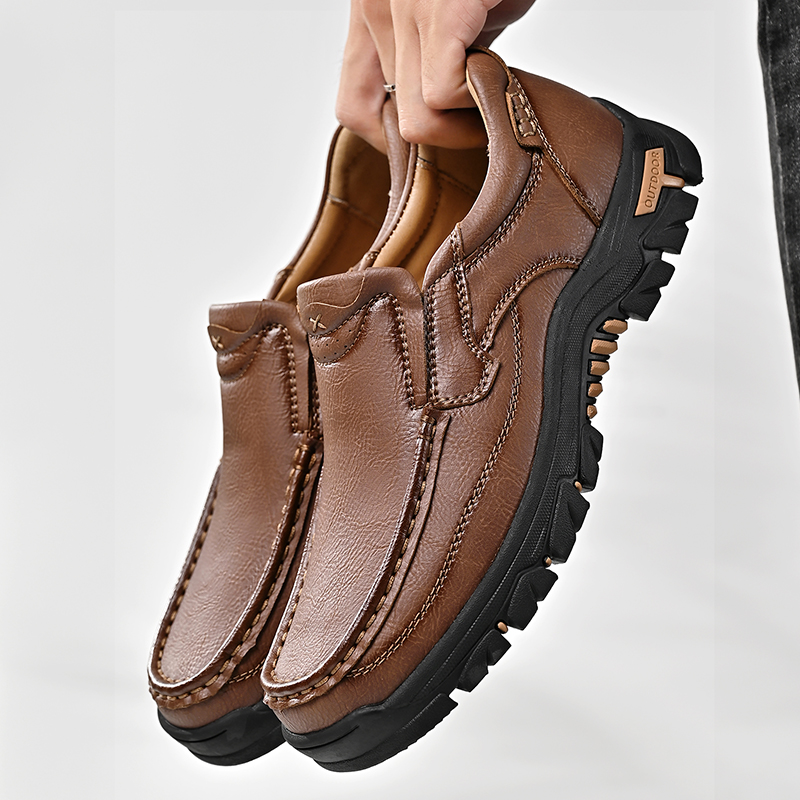 2024 New Men's Non-slip Walking Leather Lightweight Breathable Casual Loafers