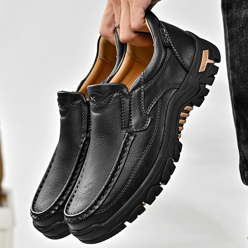 2024 New Men's Non-slip Walking Leather Lightweight Breathable Casual Loafers