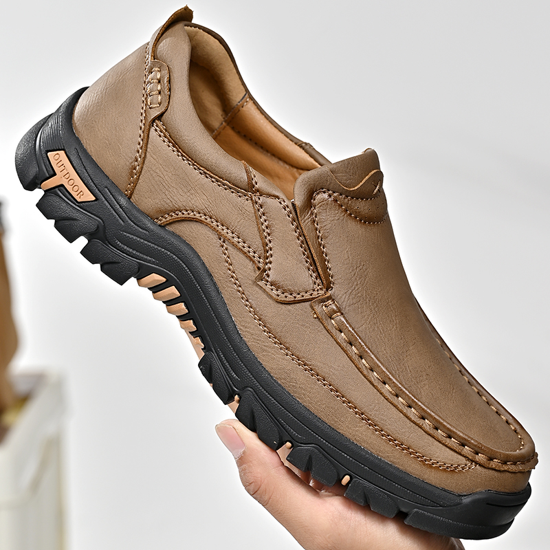 2024 New Men's Non-slip Walking Leather Lightweight Breathable Casual Loafers