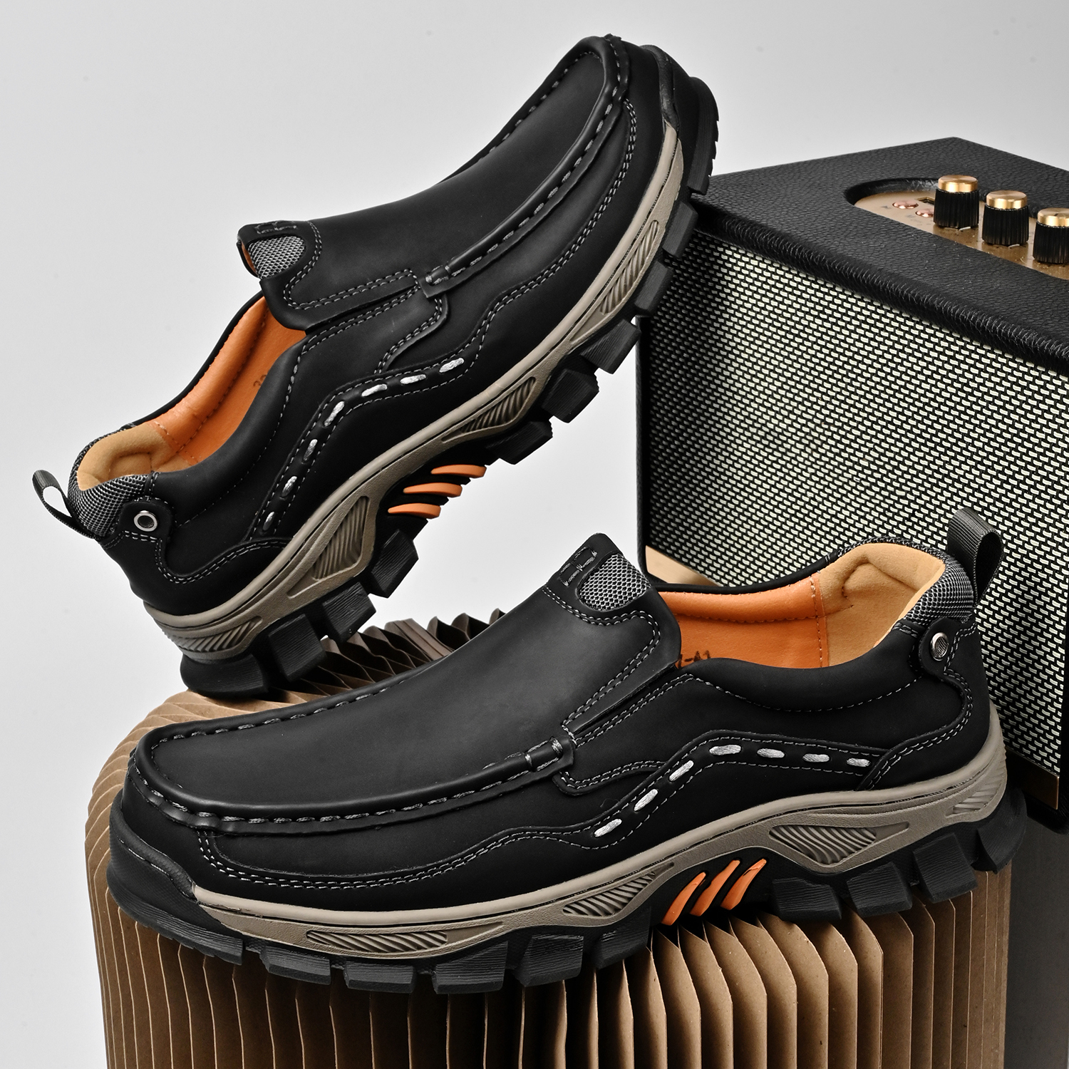 Men's Grippy Slip Resistant Outdoor Hiking Shoes