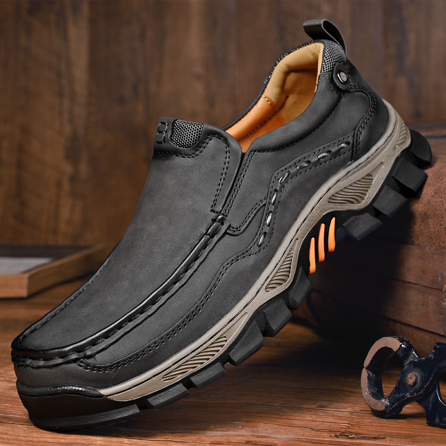 Men's Grippy Slip Resistant Outdoor Hiking Shoes