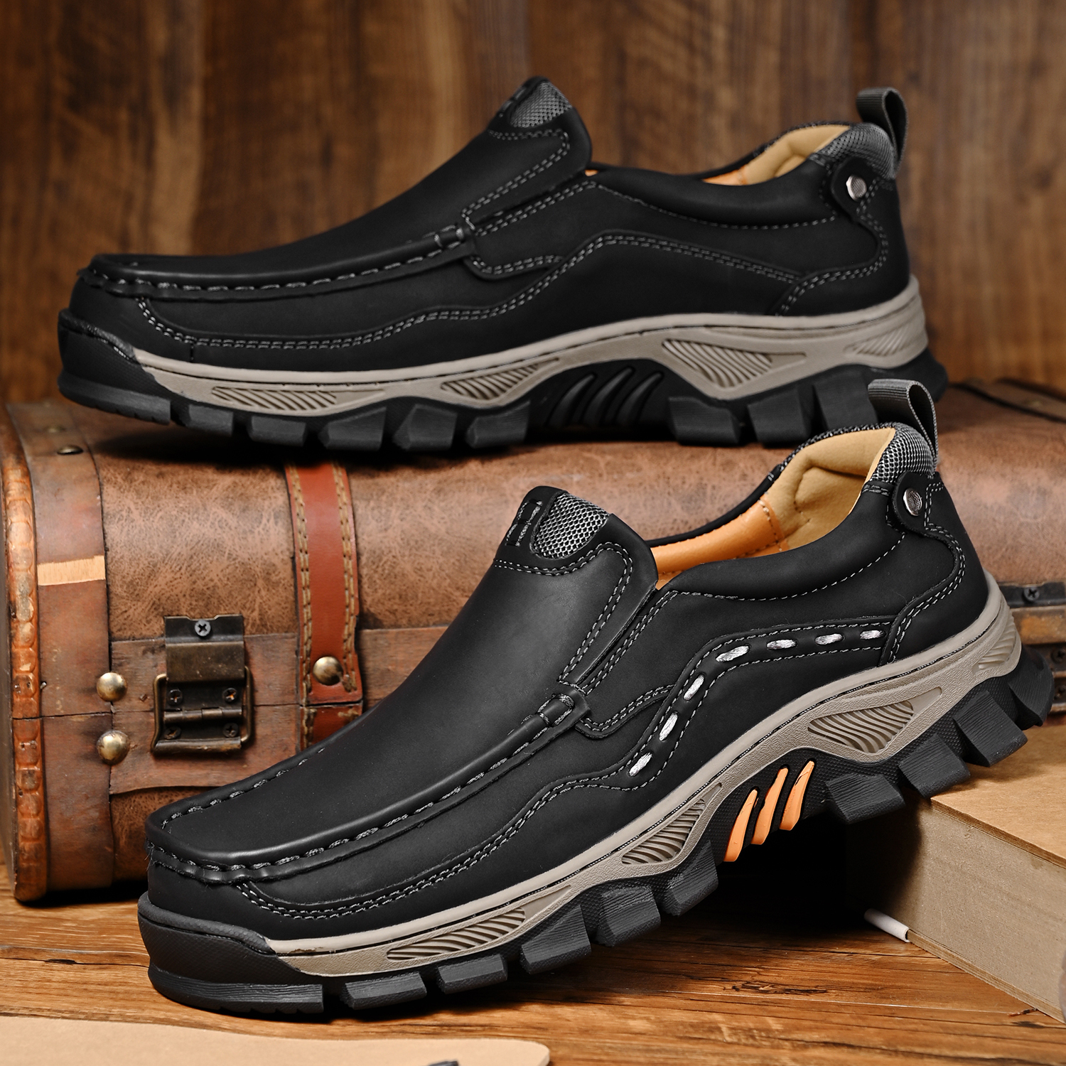 Men's Grippy Slip Resistant Outdoor Hiking Shoes