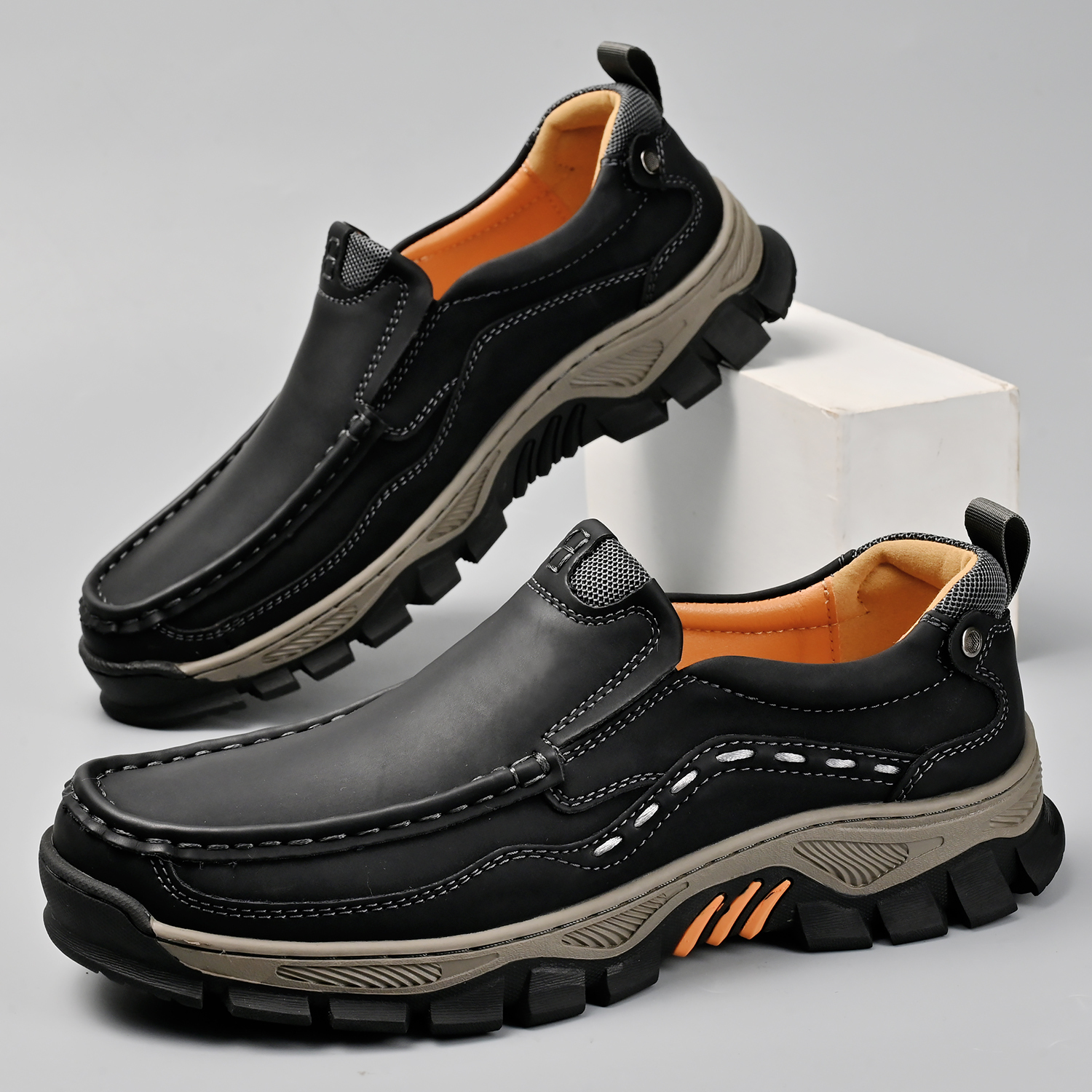 Men's Grippy Slip Resistant Outdoor Hiking Shoes