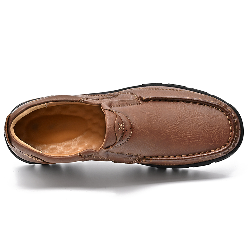 2024 New Men's Non-slip Walking Leather Lightweight Breathable Casual Loafers