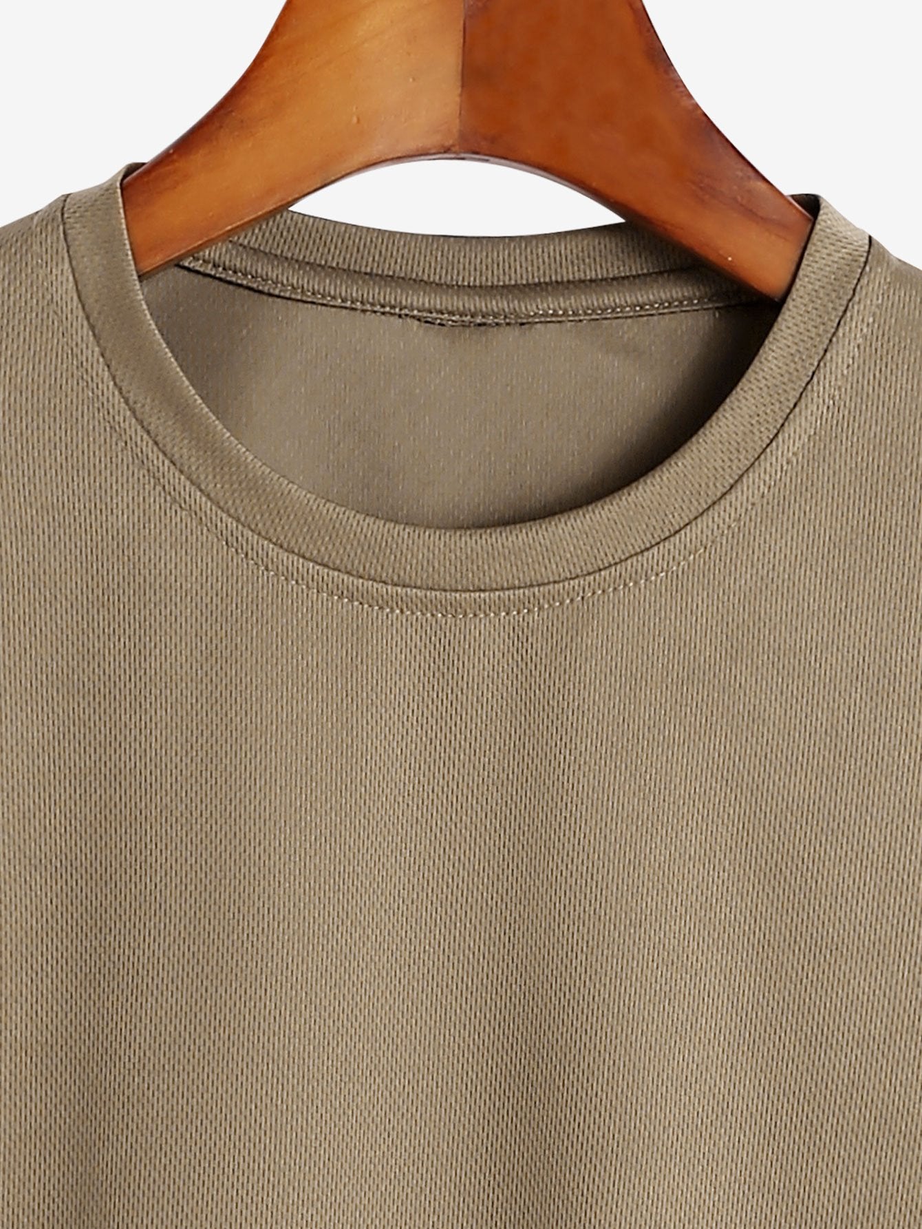 Muscle Fit Arc Hem Mesh T-Shirt-Mitchell Shoes