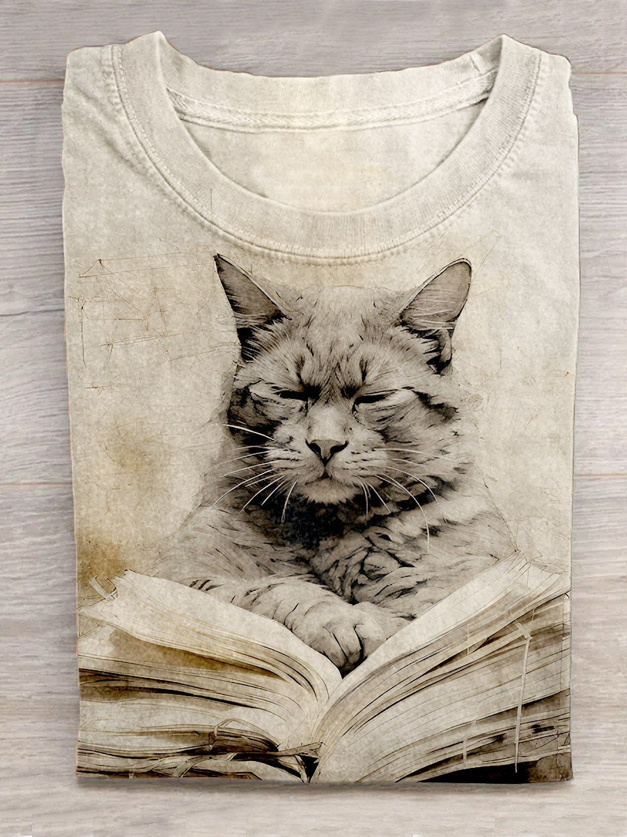Reading And Pensive Cat Creative Design T-shirt