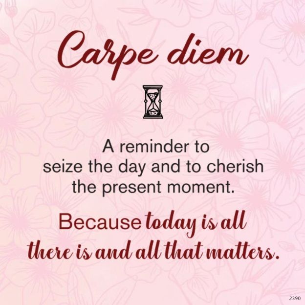 Carpe Diem Hourglass Double Diamond Ring