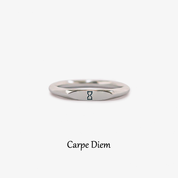 Timeless Moments Ring