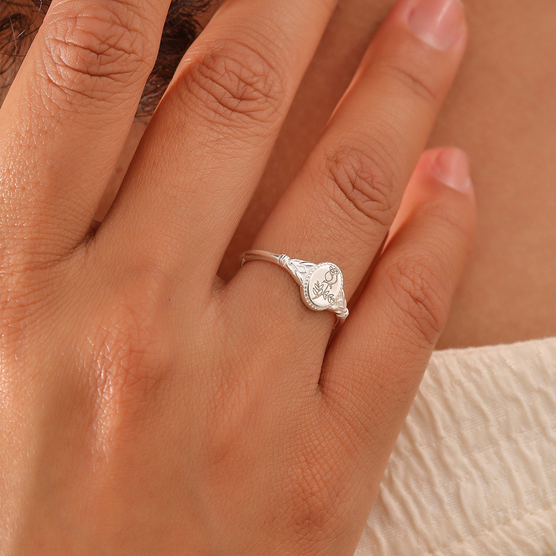 For Mother- Oval Birthday Flower Customized Ring