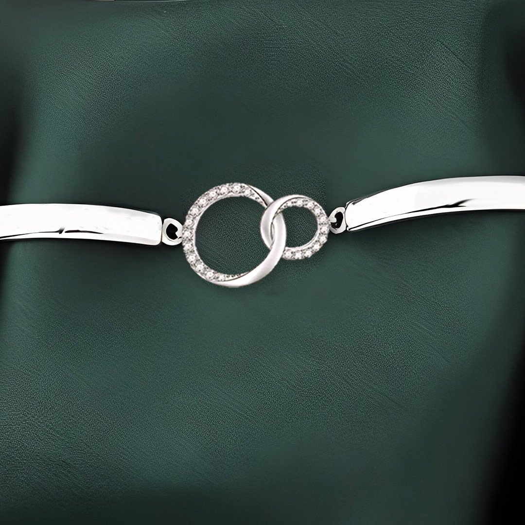 Nothing in the world can separate us Circle Bracelet