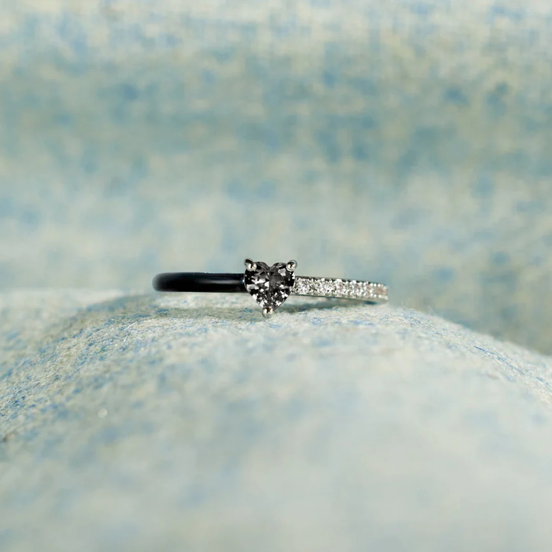 For Self-Love Yourself So Loudly Black Heart-Cut Half Enamel Ring