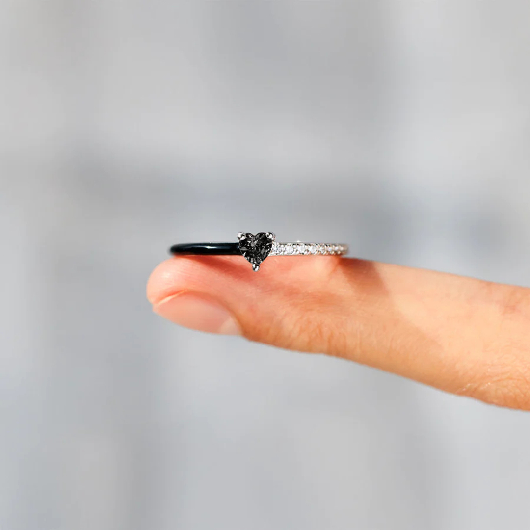 For Self-Love Yourself So Loudly Black Heart-Cut Half Enamel Ring