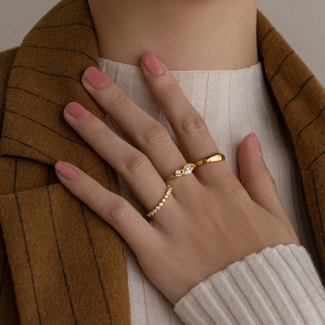 Mother & Daughter stick together Personalized Birthstone Wavy Ring