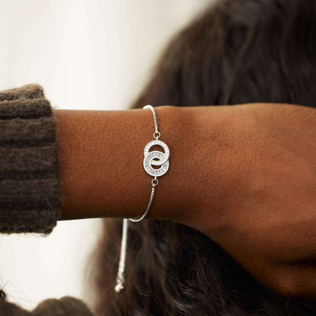 White diamond circle bracelet