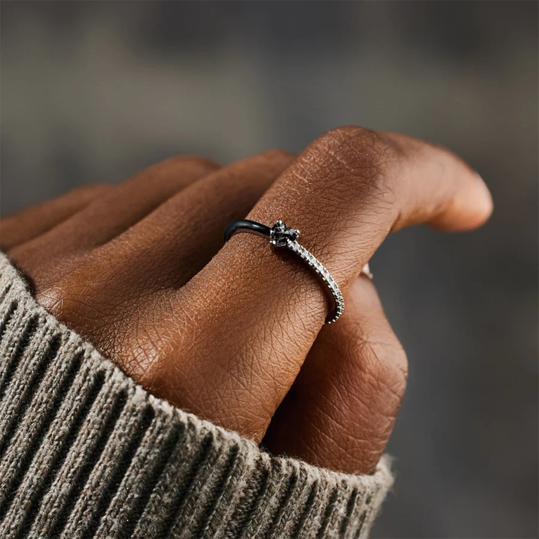 For Self-Love Yourself So Loudly Black Heart-Cut Half Enamel Ring