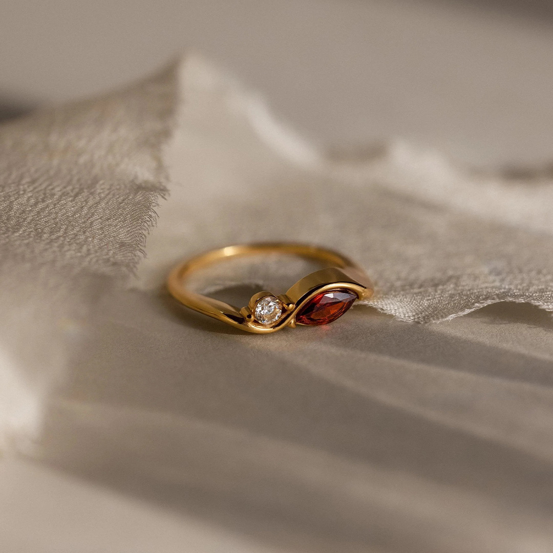 Mother & Daughter stick together Personalized Birthstone Wavy Ring