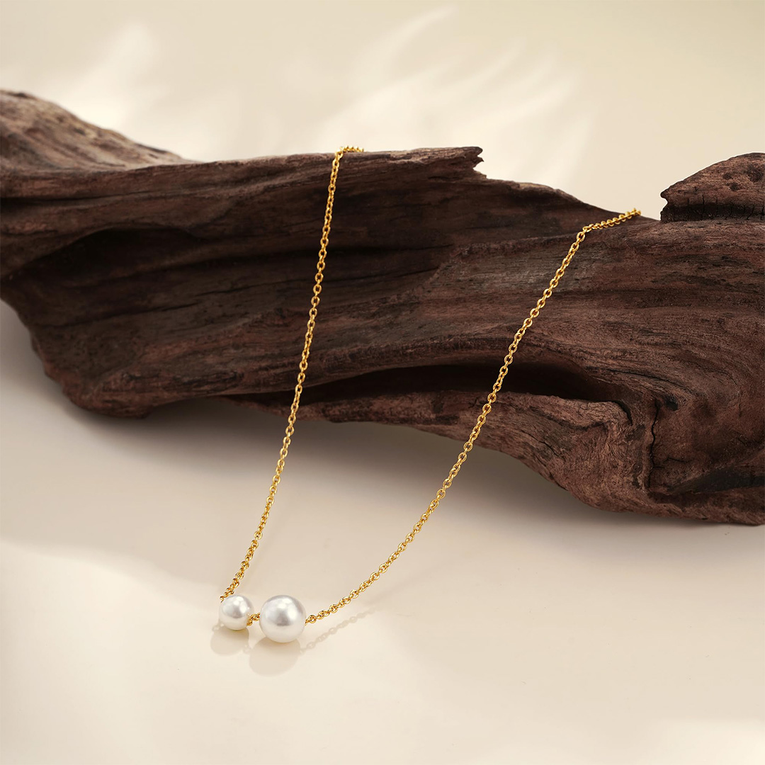 Simple Pearl Drop Single Charm Pendant Necklace