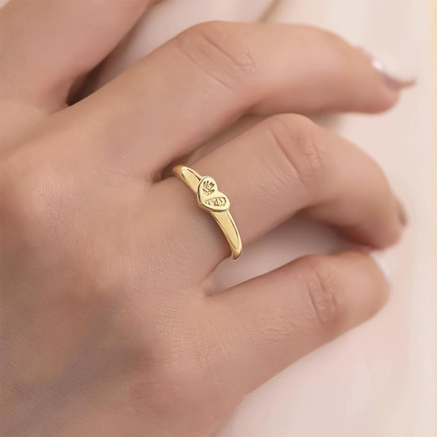For Mom-Mini Heart Palm and Foot Ring
