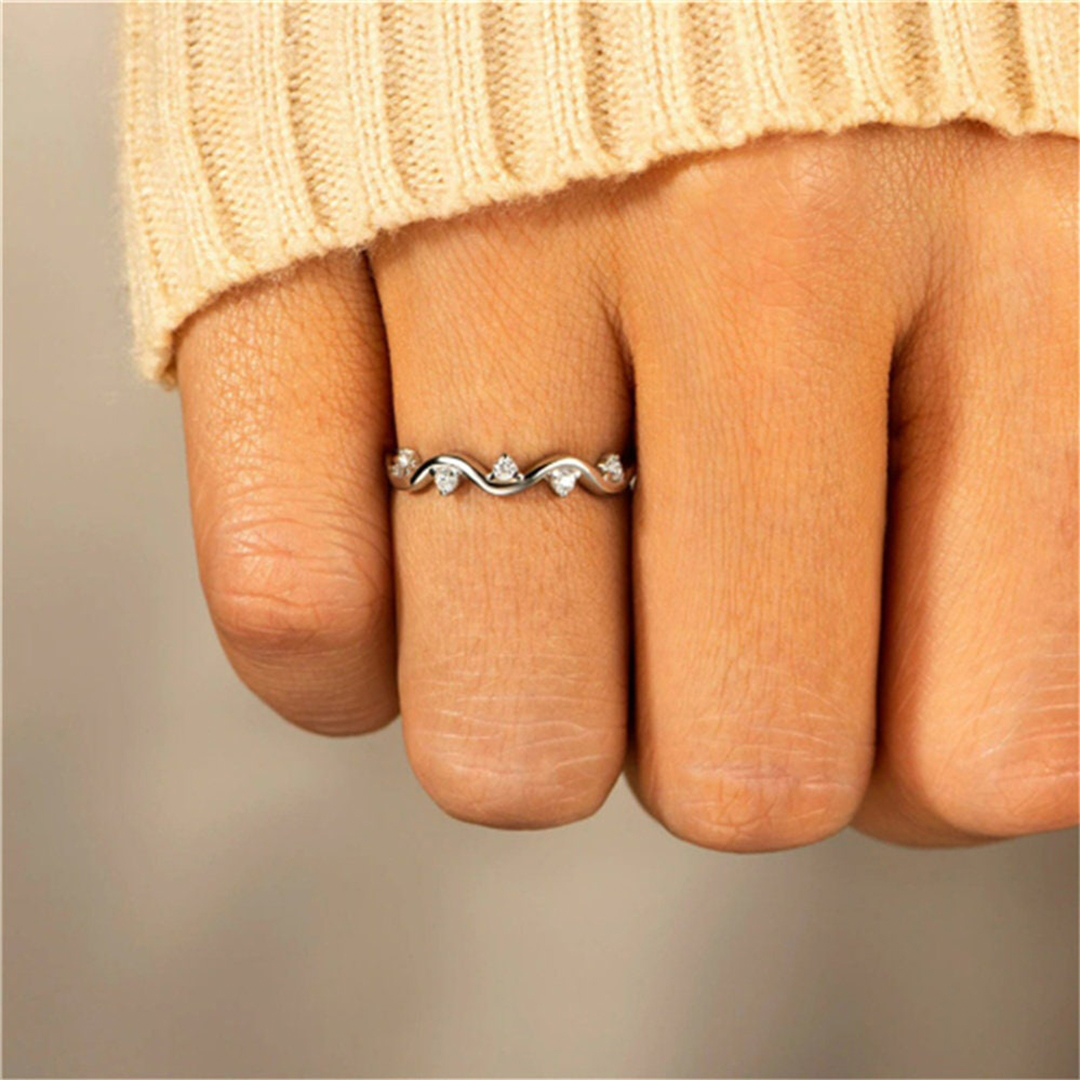 S925 stands for highs and lows Raindrop Ring