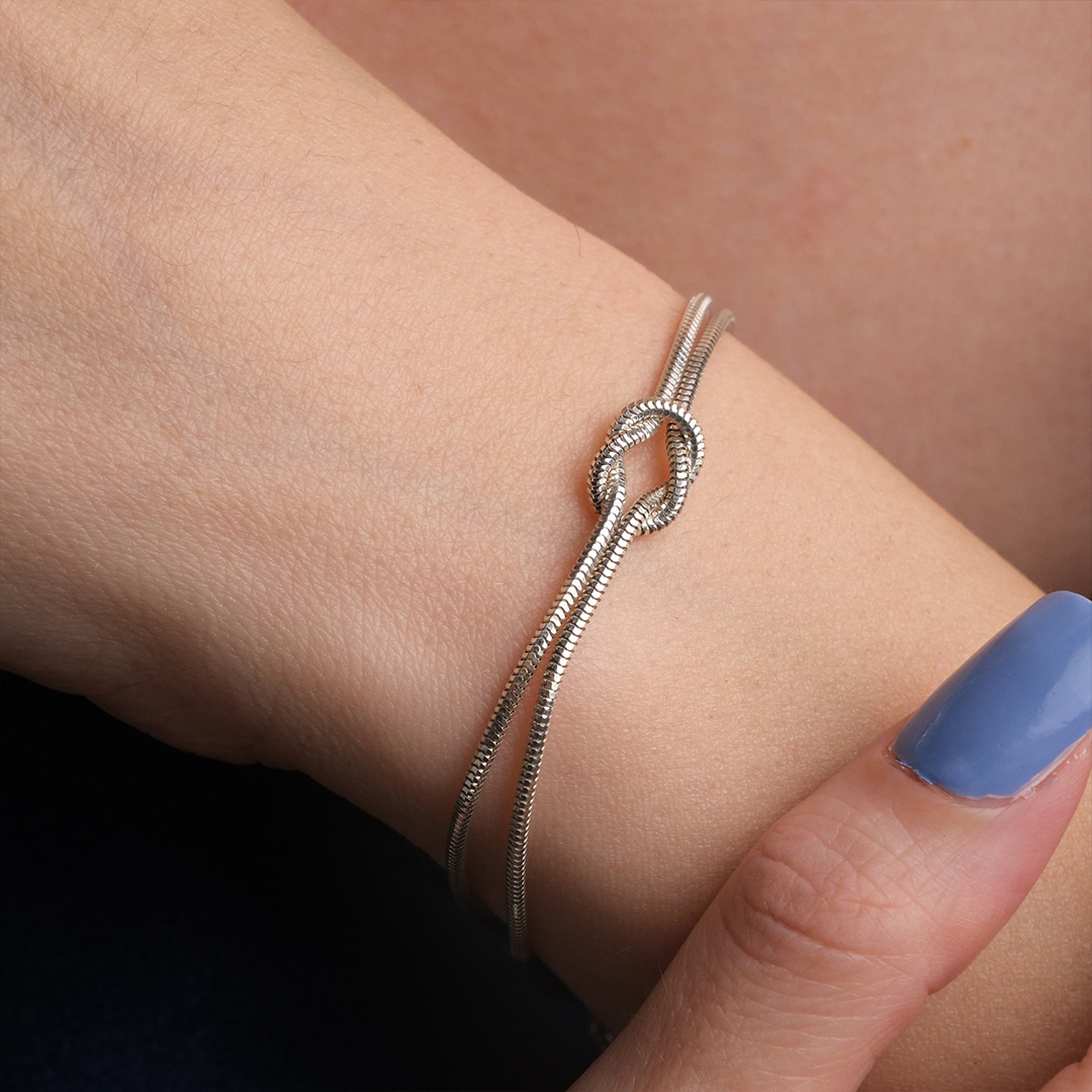 Mother & Daughter Bond Knot Bracelets