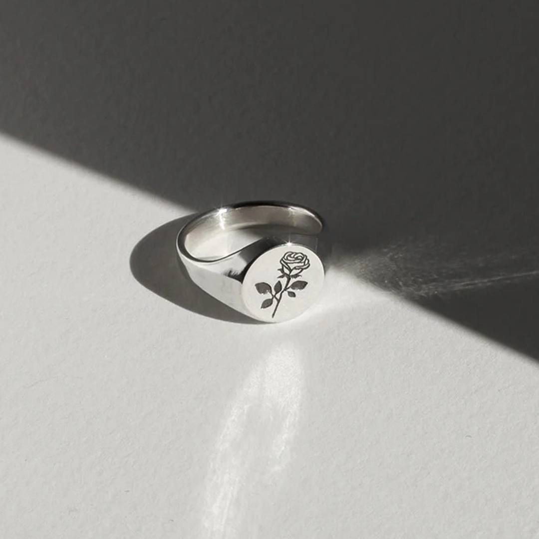 Rose Signet Ring in Sterling Silver