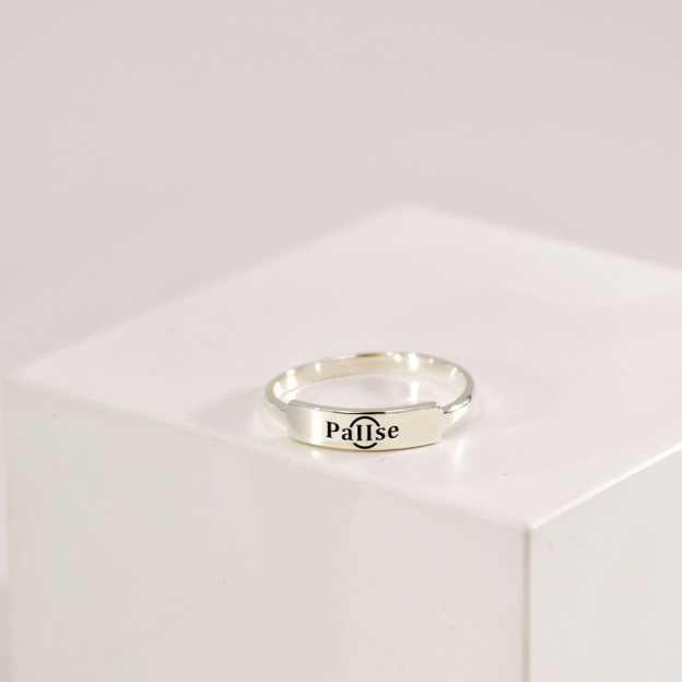 Pause Dainty Bar Ring