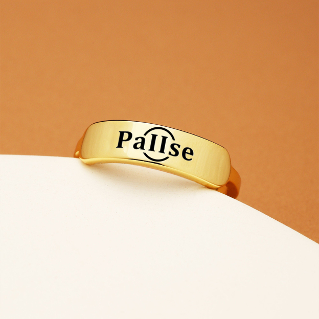 Pause Dainty Bar Ring