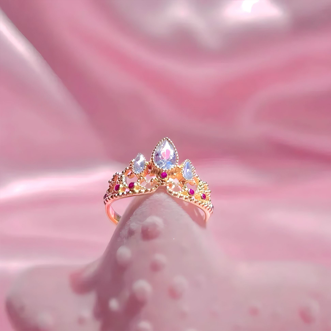 Straighten Your Crown Diamond Ring