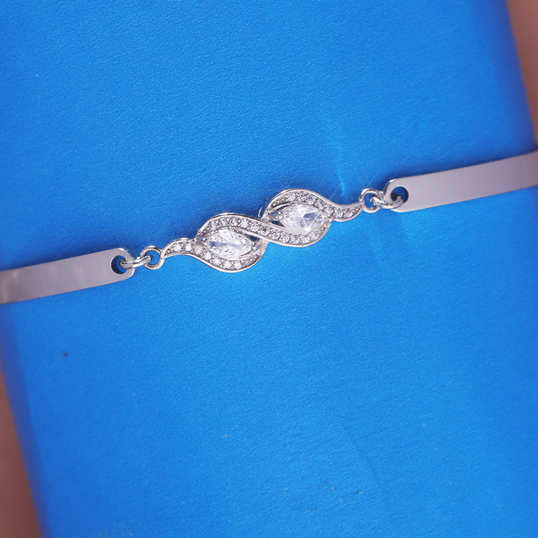 For Daughter-In-Law - Marriage Made You Family Love Made You My Daughter Bracelet