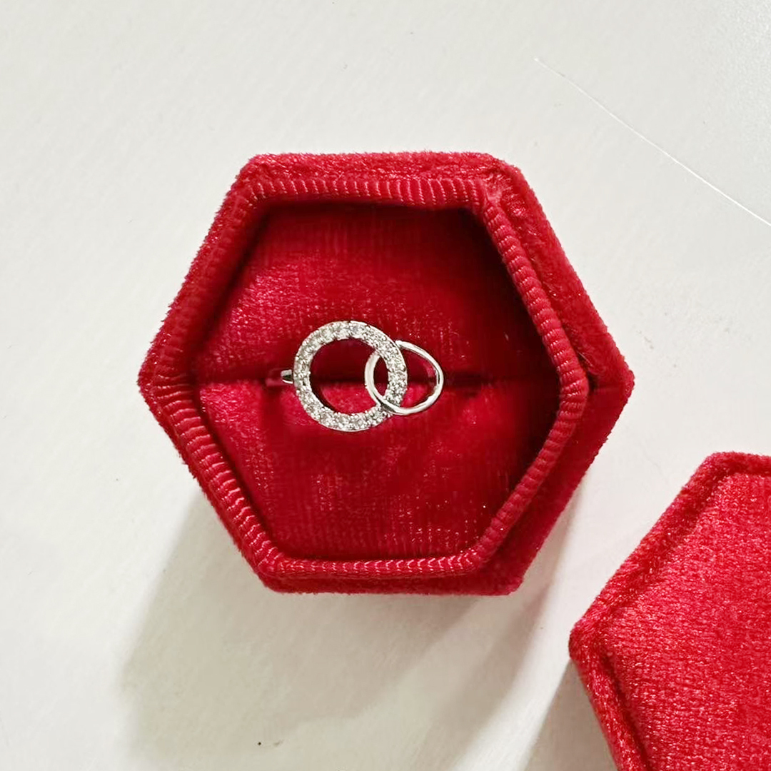 For Granddaughter-Forever Linked Ring 