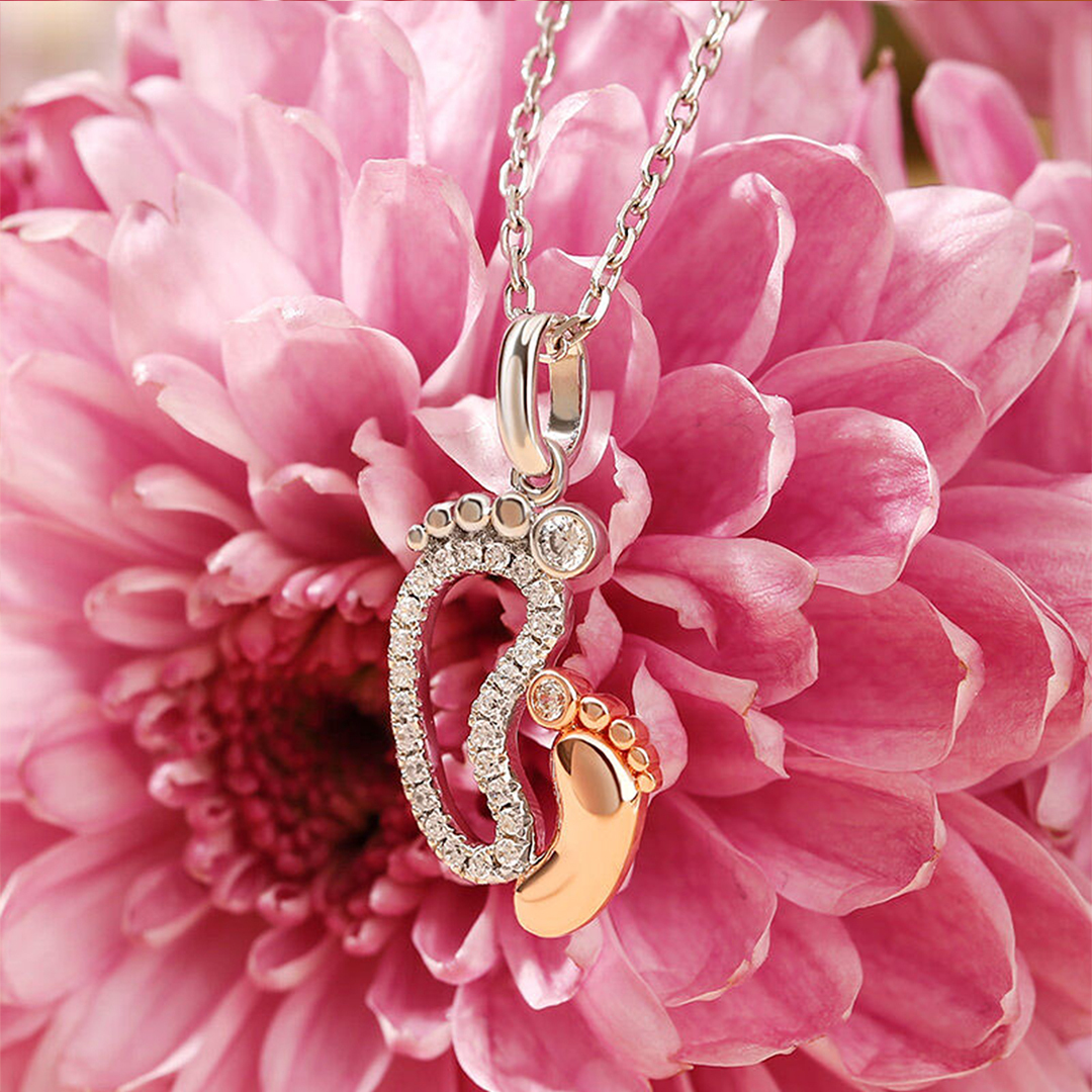 For Mama To Be -Lovely Feet Necklace