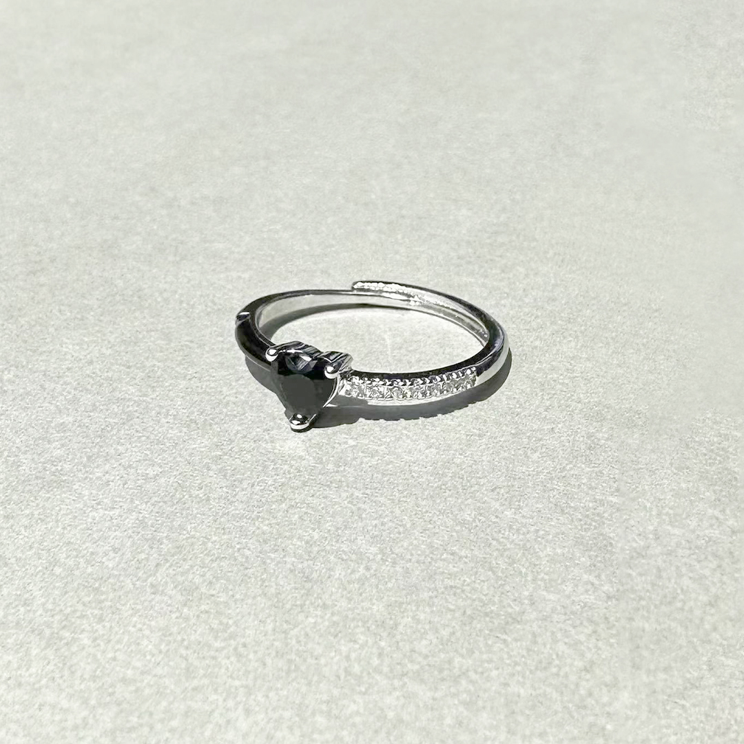 For Self - I’m Choosing Me And My Peace Black Ceramic Heart-shaped Open Ring