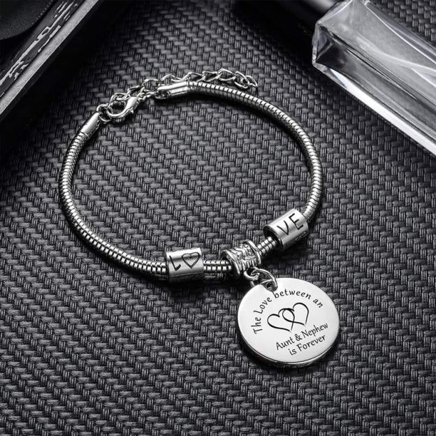 For Aunt/Niece - The love between aunt & niece is forever pendant bracelet
