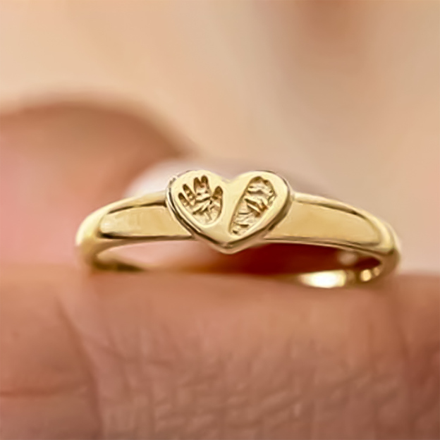 For Mom-Mini Heart Palm and Foot Ring