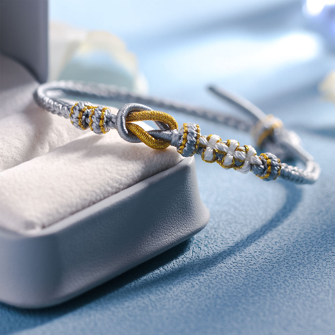 For Granddaughter - Grandmother And Granddaughter A link That Can Never Be Undone Peach Knot Bracelet