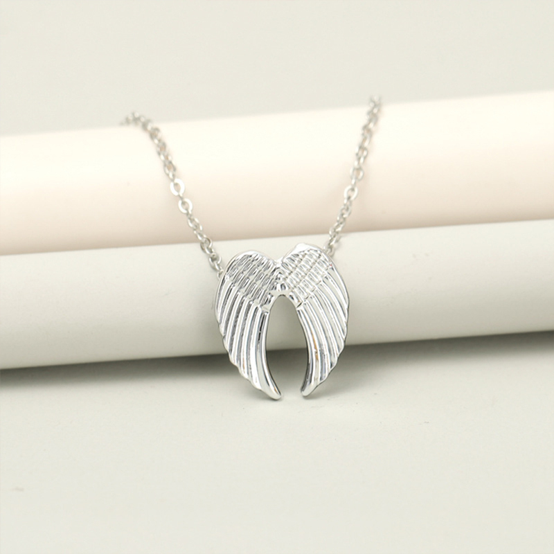 For Memorial - Hug from Heaven Wings  Necklace