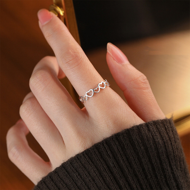 Mother & Daughter Big and Small Heart Interlocking Open Ring