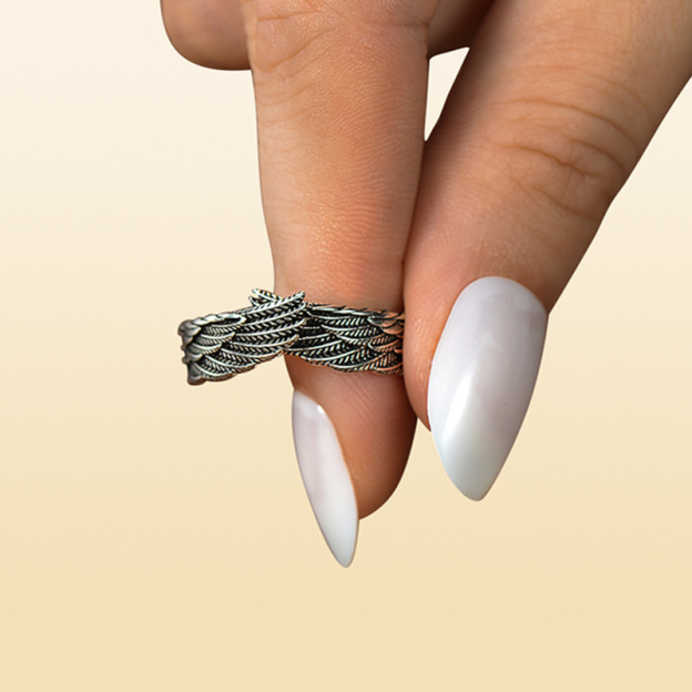 For Memorial - I Am Not A Widow Name Custom Wings Ring