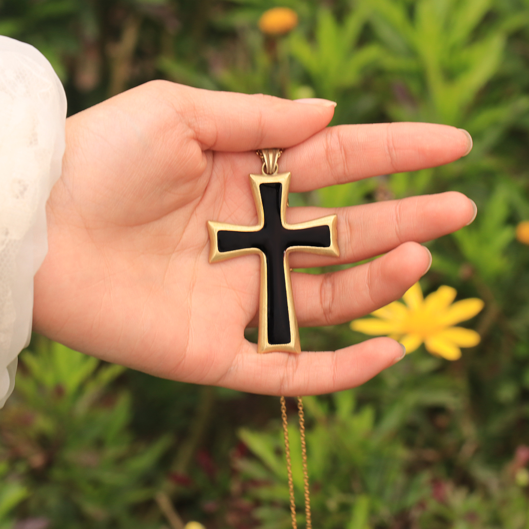 The Cross Necklace
