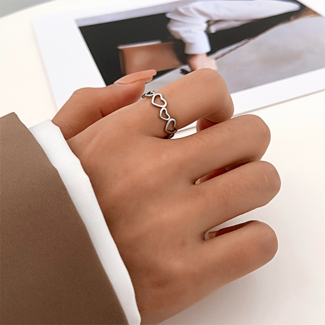 Mother & Daughter Big and Small Heart Interlocking Open Ring