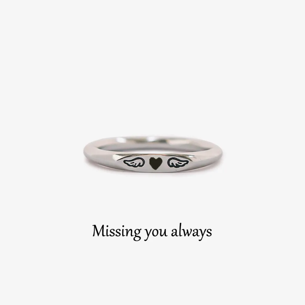 For Memorial - Tiny Heart With Wings Ring