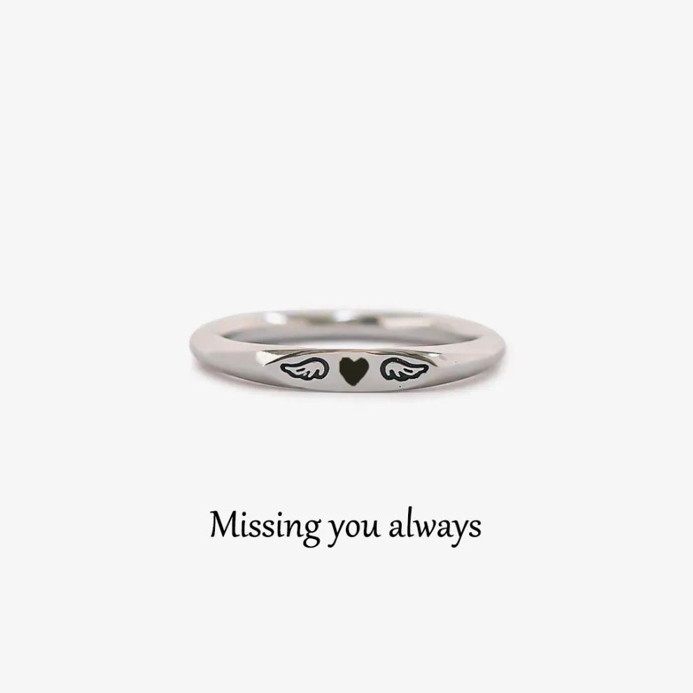 For Memorial - Tiny Heart With Wings Ring
