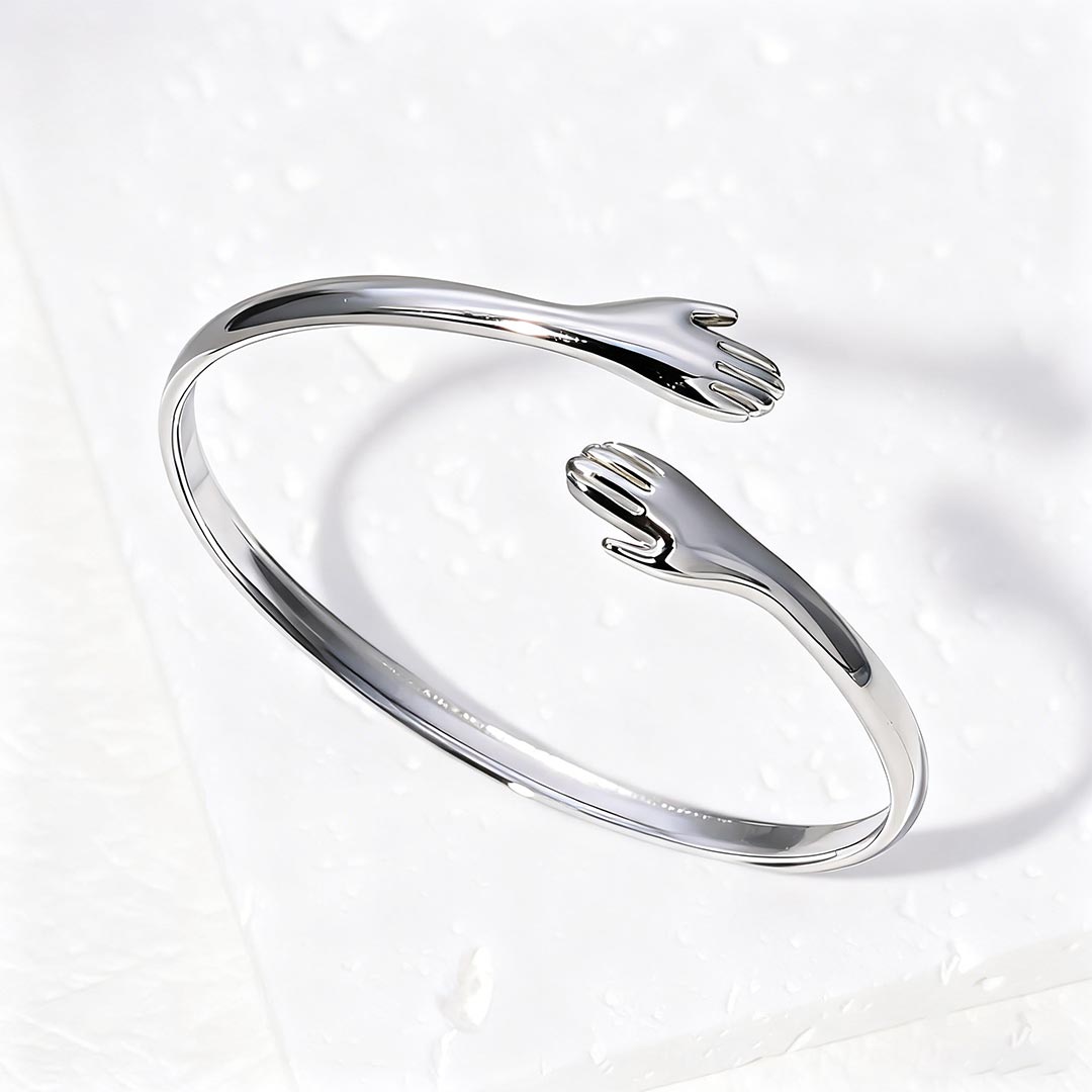 For Granddaughter-Always Keep Me In Your Heart Hug Bracelet